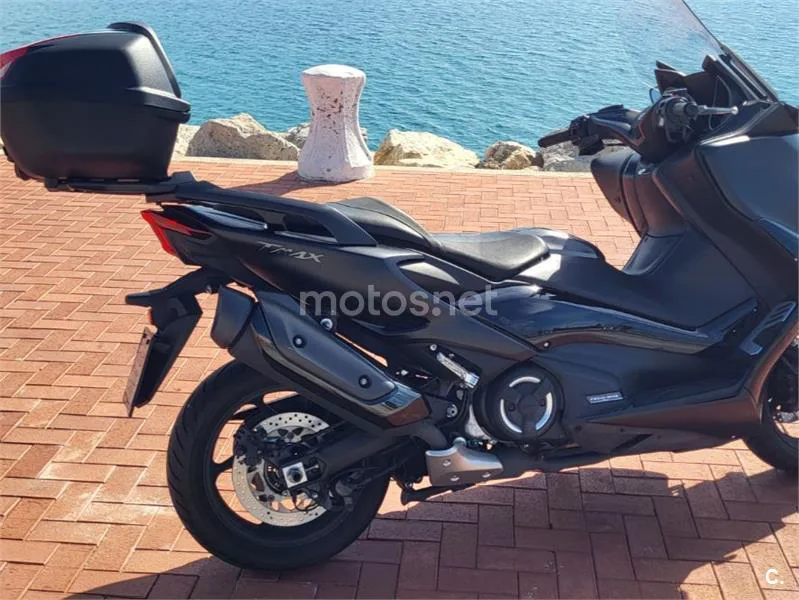 Yamaha TMAX 560 9900 € 2021 Tarragona - 1
