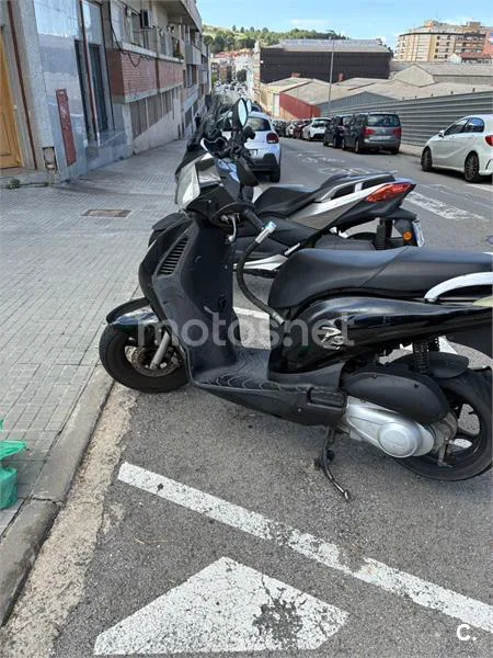 Honda @125 - Vista 1