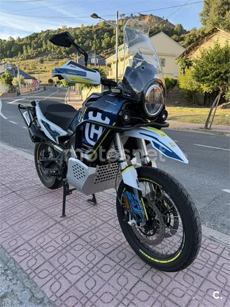 Husqvarna Norden 901 12.500 € 2024 Ourense - 1