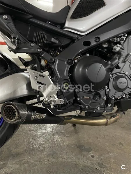 Yamaha MT-09 - Vista 1
