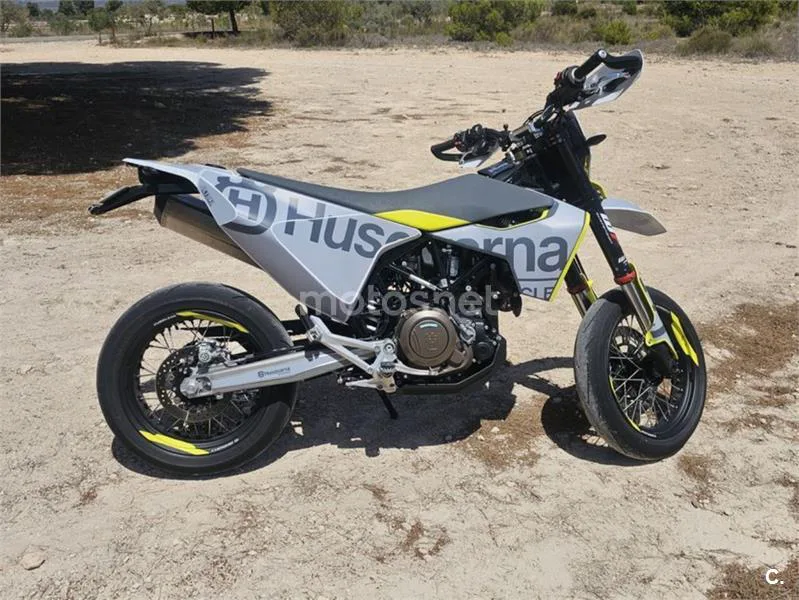 Husqvarna 701 Supermoto 5800 € 2023 Granada - 1