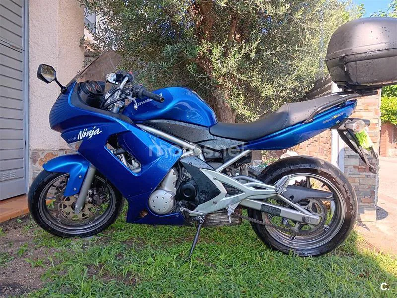 Kawasaki ER-6f - Vista 1