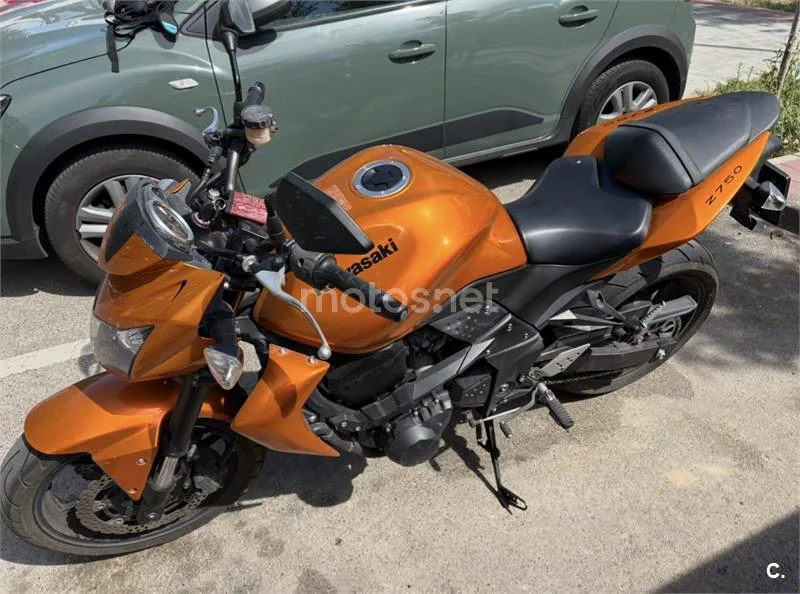 Kawasaki Z750 3000 € 2011 Madrid - 1