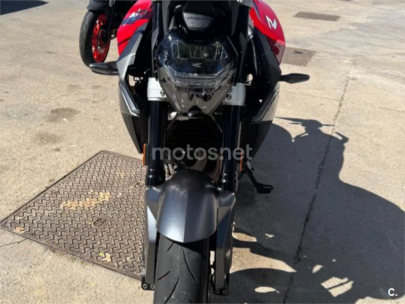 BMW F 900 R 8700 € 2024 Madrid - 1