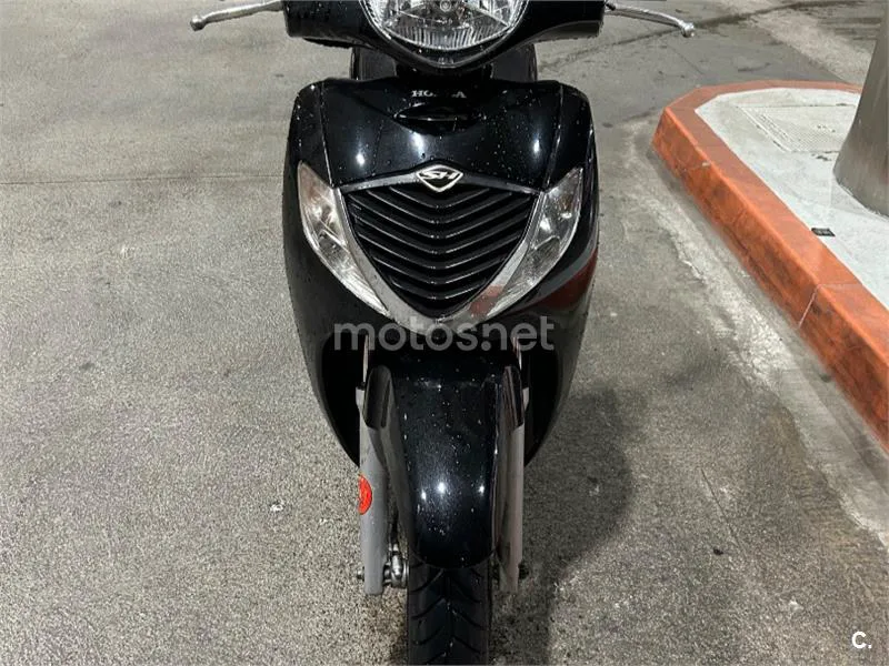 Honda SH125i 1500 € 2008 Barcelona - 1