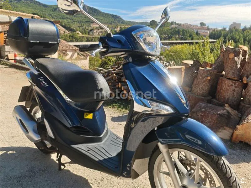 Piaggio Liberty 125 1600 € 2016 Alicante - 1