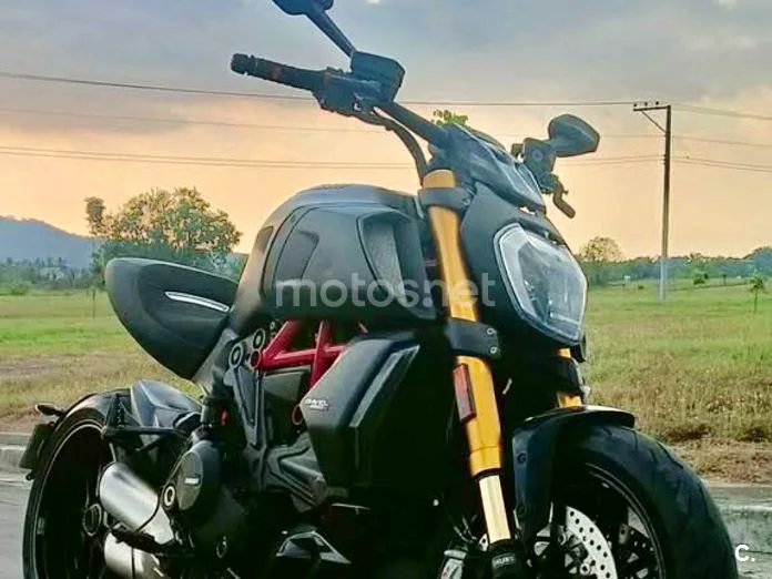Ducati Diavel 15.700 € 2021 Palencia - 1