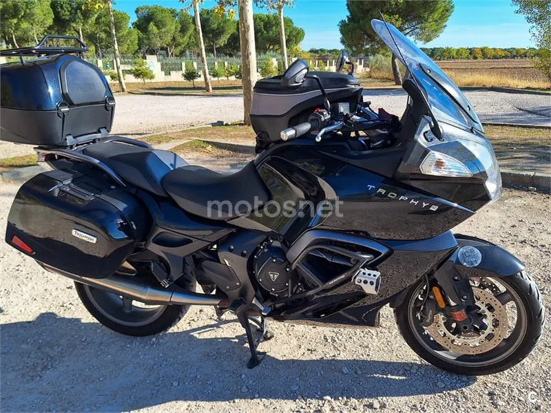 Triumph Trophy SE - Vista 1