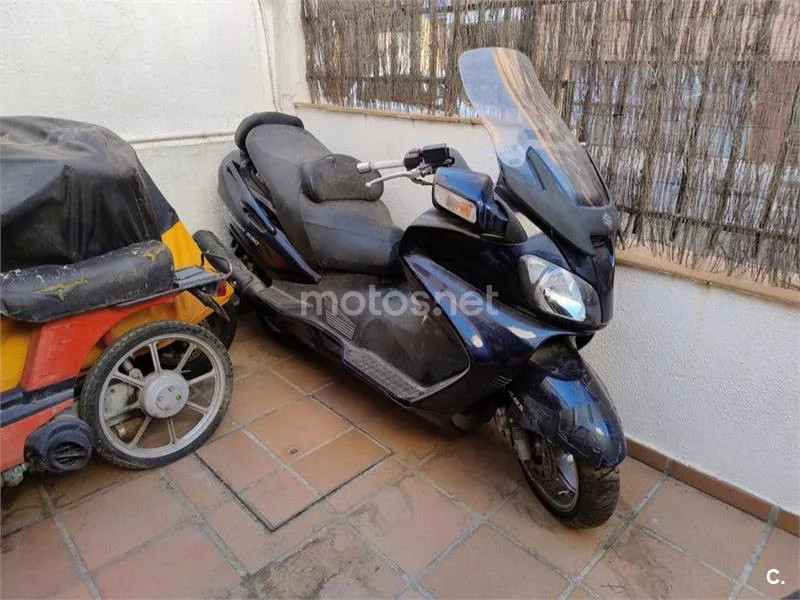 Suzuki Burgman 650 Executive 600 € 2006 Madrid - 1