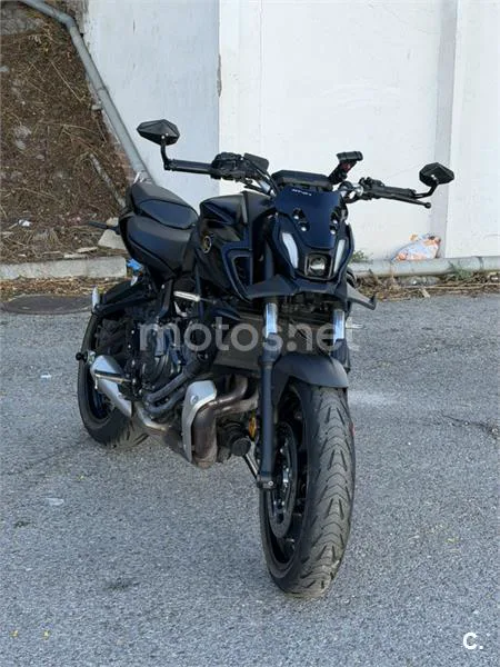 Yamaha MT-07 - Vista 1