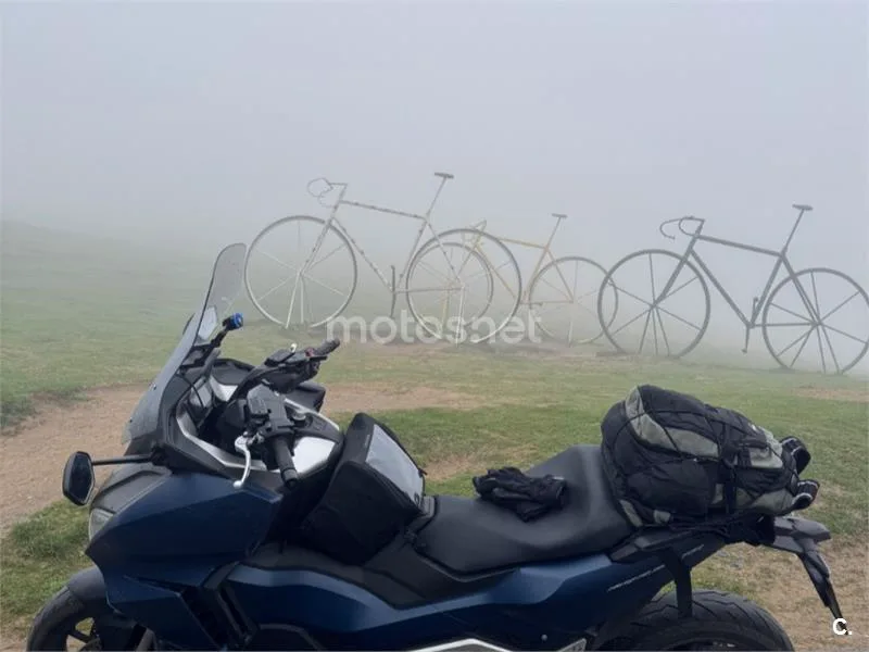 Honda Forza 750 8000 € 2021 Valencia - 1