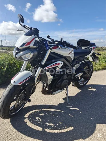 Triumph Street Triple 6800 € 2020 Illes Balears - 1