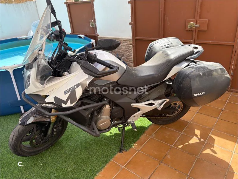 CFMOTO 650MT 2500 € 2022 Sevilla - 1
