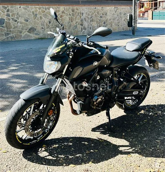Yamaha MT-07 - Vista 1