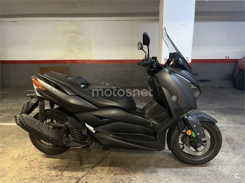 Yamaha XMAX 125 3000 € 2022 Barcelona - 1