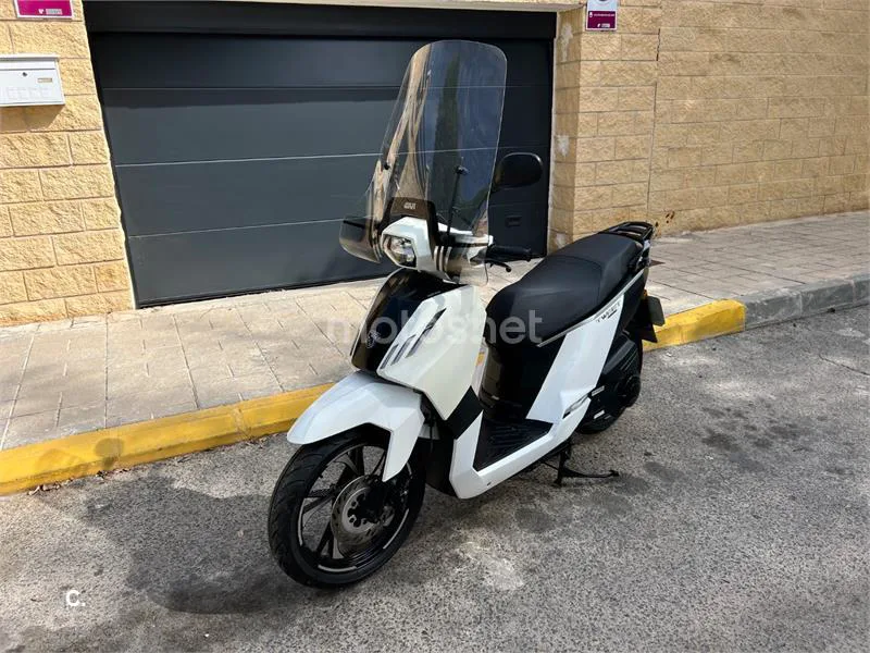 Peugeot Tweet 125 2150 € 2024 Alicante - 1