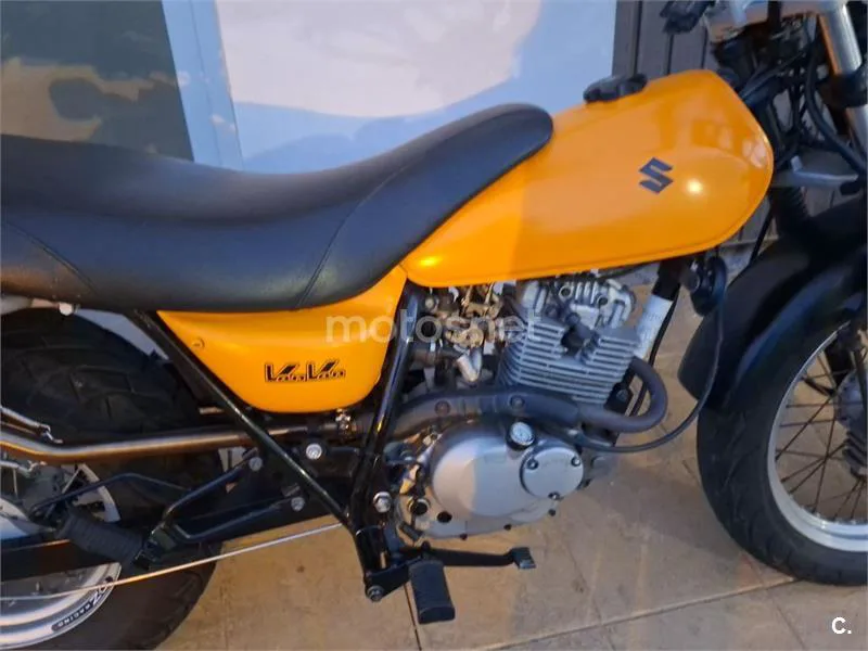 Suzuki VanVan 200 2200 € 2017 Málaga - 1