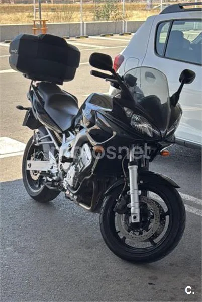 Yamaha FZ6 Fazer - Vista 1