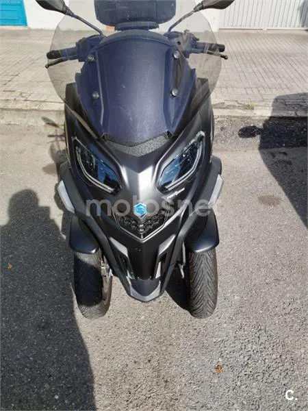 Piaggio MP3 530 Exclusive 8400 € 2024 Asturias - 1