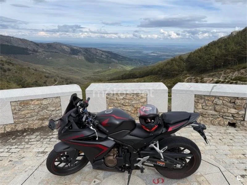 Honda CBR500R - Vista 1