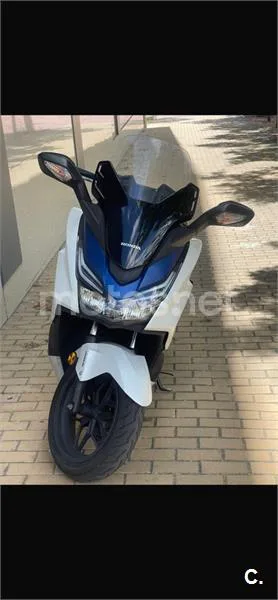 Honda Forza 125 2650 € 2017 Valladolid - 1