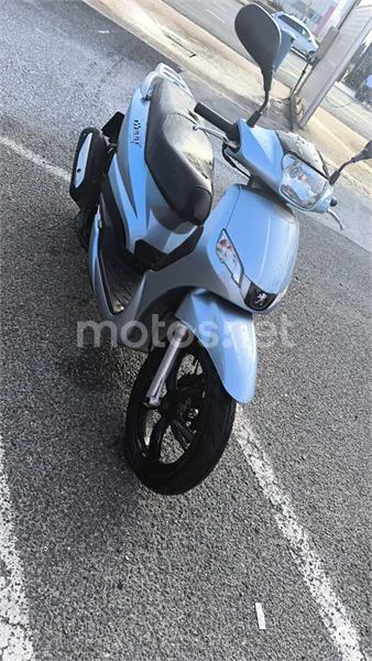 Peugeot Tweet 125 1200 € 2018 Murcia - 1