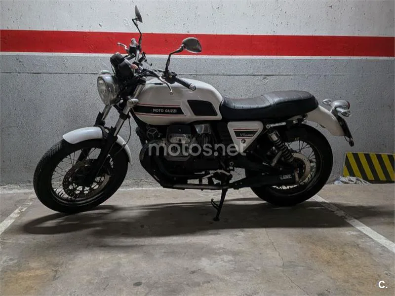 Moto Guzzi V7 Classic 3500 € 2008 Barcelona - 1
