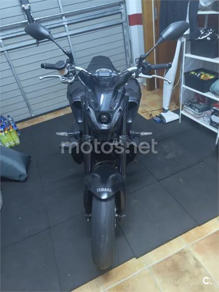 Yamaha MT-09 8000 € 2022 Girona - 1