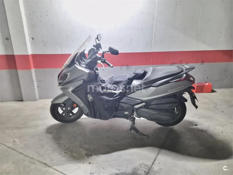 Kymco Super Dink 350 2700 € 2020 Madrid - 1