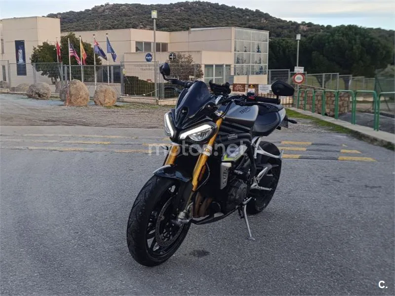Triumph Speed Triple 12.300 € 2023 Madrid - 1