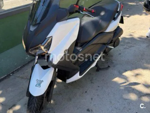 Yamaha XMAX 250 - Vista 1