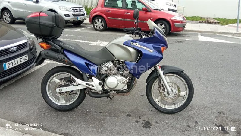 Honda XL125V Varadero 1600 € 2005 A Coruña - 1