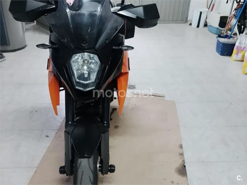 KTM 990 SMT - Vista 1