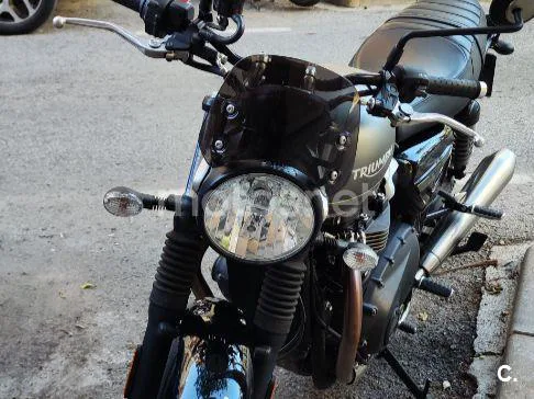 Triumph Speed Twin 900 - Vista 1
