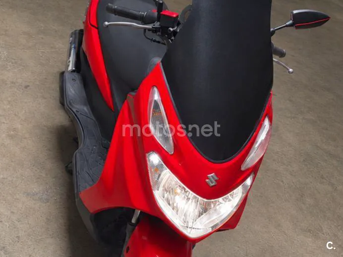 Suzuki Burgman 125 1600 € 2005 Huesca - 1