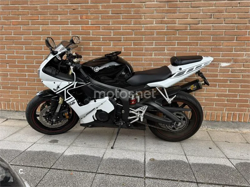 Yamaha YZF-R6 5300 € 2006 Toledo - 1