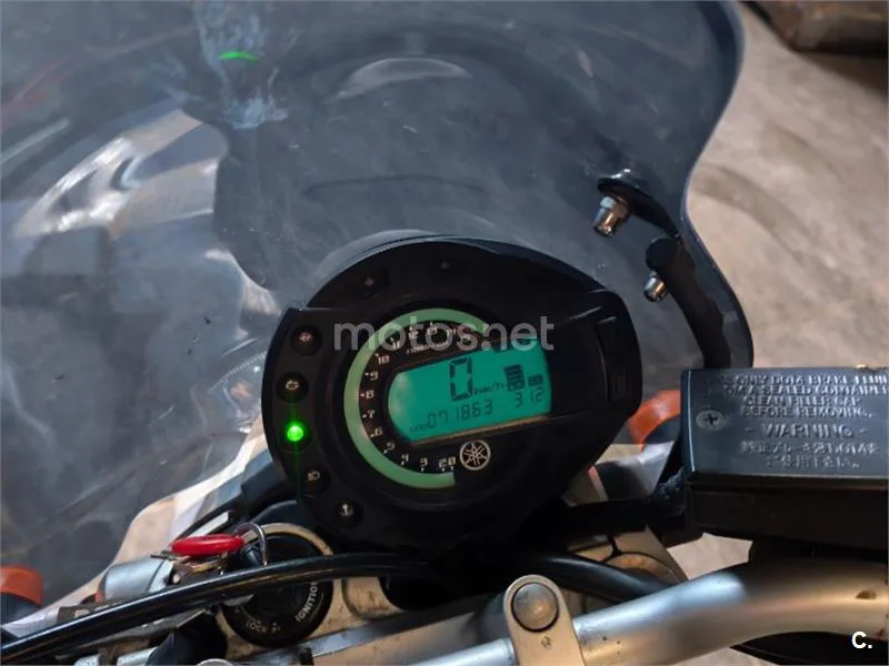 Yamaha FZ6 2500 € 2005 Alicante - 1