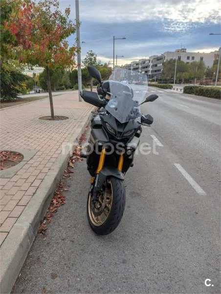 Yamaha Tracer 9 - Vista 1