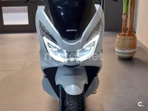 Honda PCX125 1899 € 2016 Murcia - 1