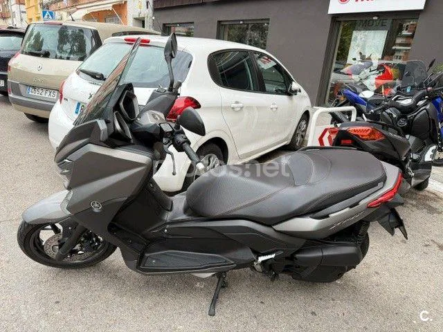 Yamaha XMAX 125 2850 € 2016 Madrid - 1