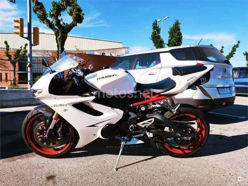 Triumph Daytona 675 - Vista 1