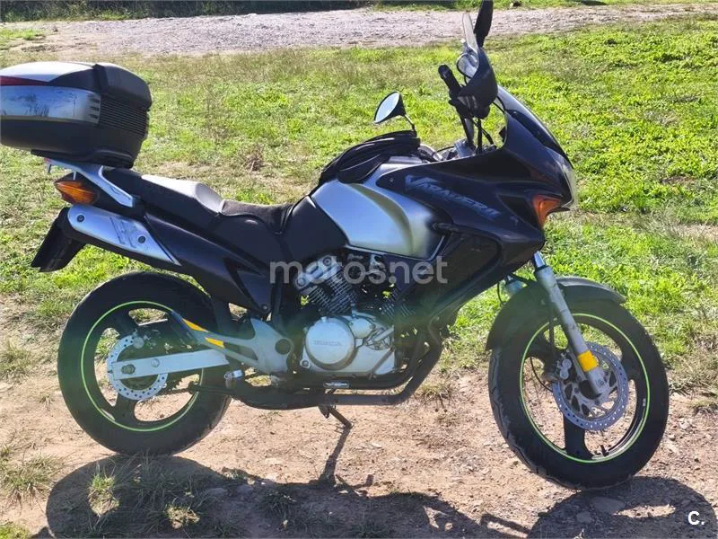 Honda XL125V Varadero 2600 € 2006 Cantabria - 1