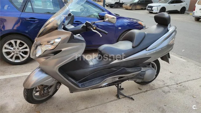 Suzuki Burgman 400 1800 € 2006 Valencia - 1