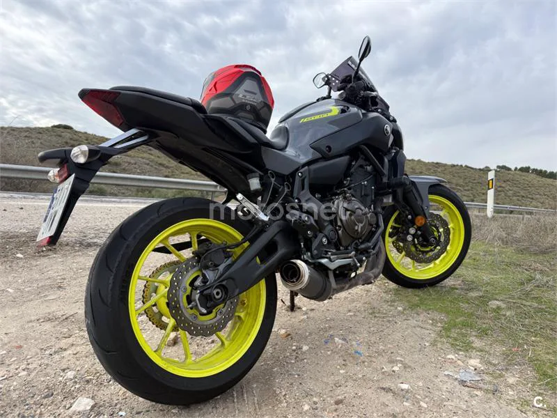 Yamaha MT-07 4100 € 2017 Madrid - 1