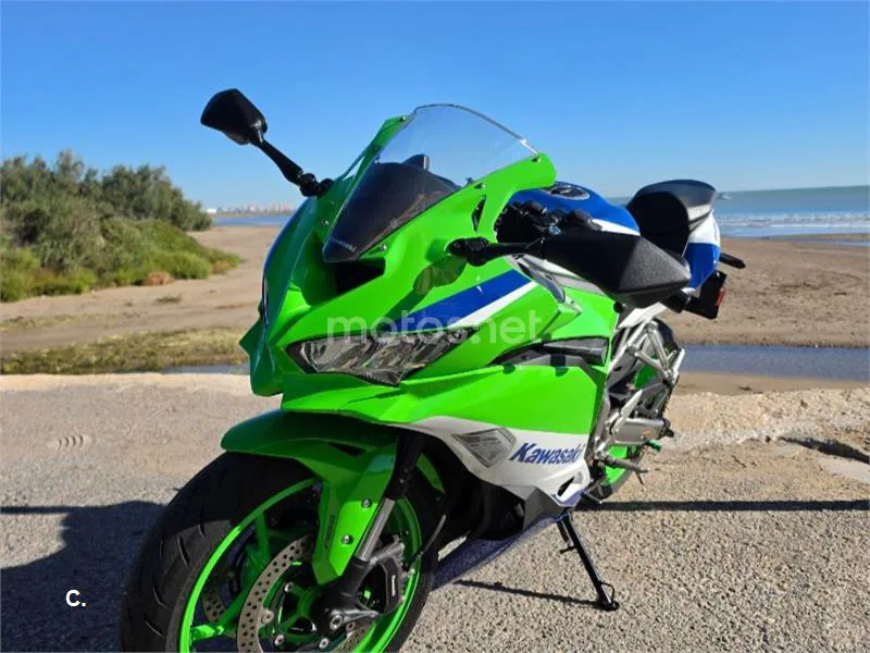 Kawasaki Ninja ZX-4RR 8200 € 2024 Valencia - 1
