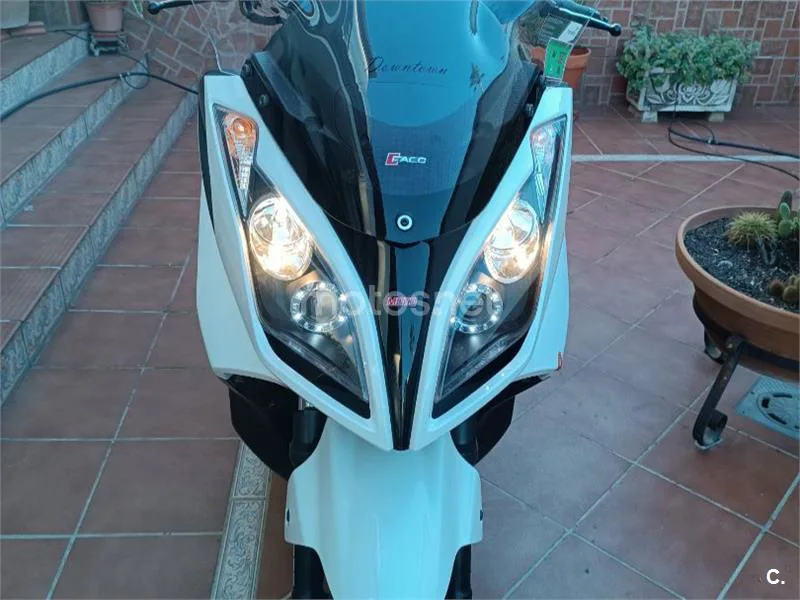 Kymco Super Dink 300 1890 € 2015 Sevilla - 1