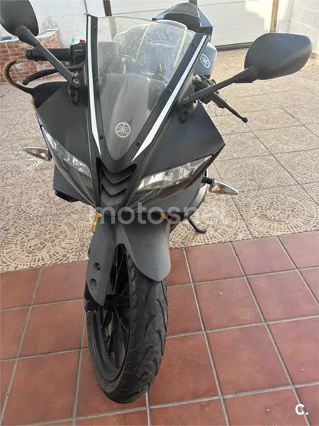 Yamaha YZF-R125 3700 € 2018 Sevilla - 1