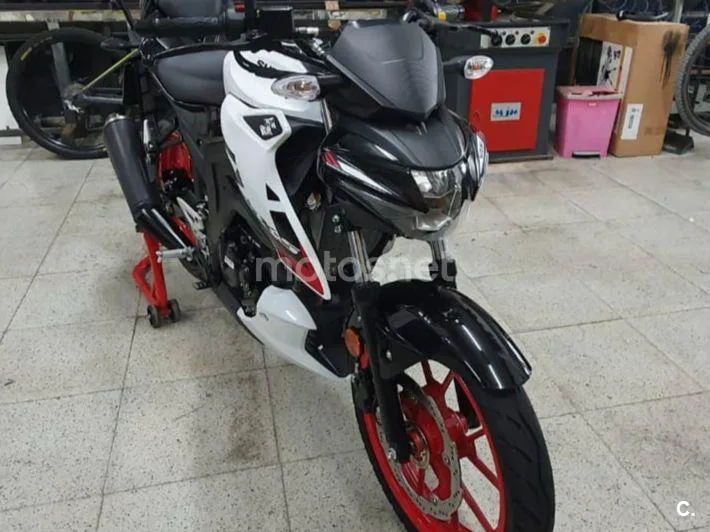 Suzuki GSX-S125 2900 € 2023 Alicante - 1