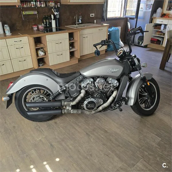Indian Scout 8800 € 2016 Barcelona - 1