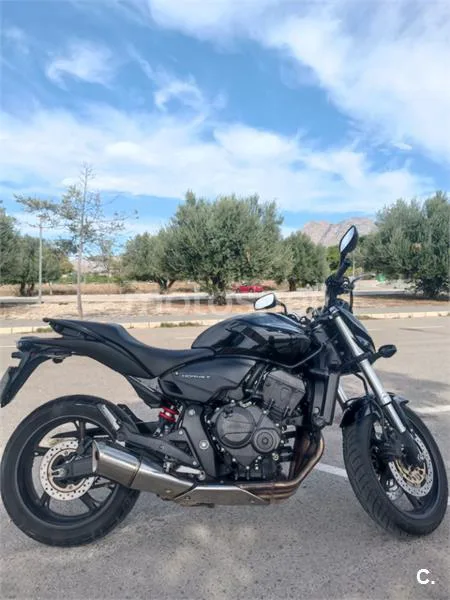 Honda CB600F Hornet - Vista 1